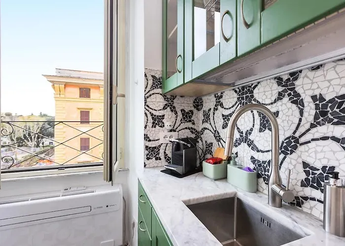 Casa D'artista Con Soffitti D'epoca Vicino Termini Apartamento