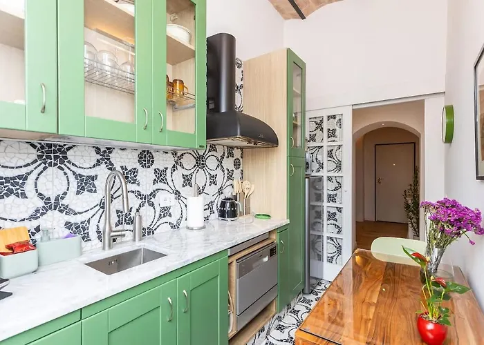 Casa D'artista Con Soffitti D'epoca Vicino Termini Apartamento