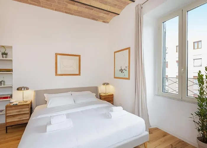 Apartamento Casa D'artista Con Soffitti D'epoca Vicino Termini *