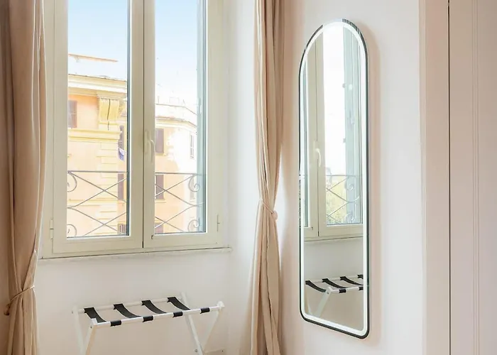 Casa D'artista Con Soffitti D'epoca Vicino Termini Apartamento *