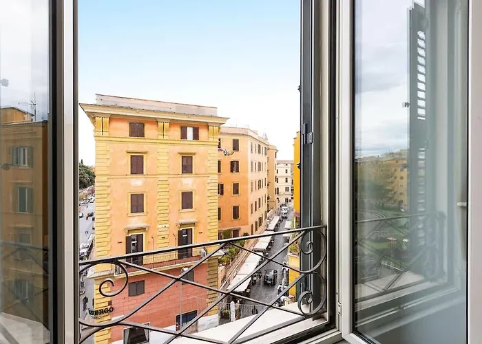 Apartamento Casa D'artista Con Soffitti D'epoca Vicino Termini *