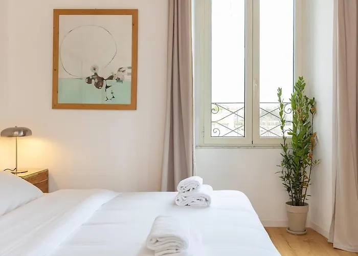 Casa D'artista Con Soffitti D'epoca Vicino Termini Apartamento *