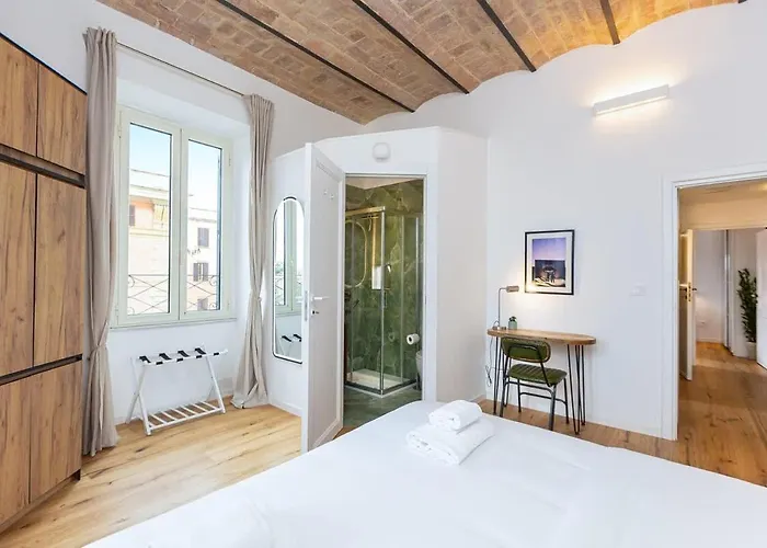 Daire Casa D'artista Con Soffitti D'epoca Vicino Termini *
